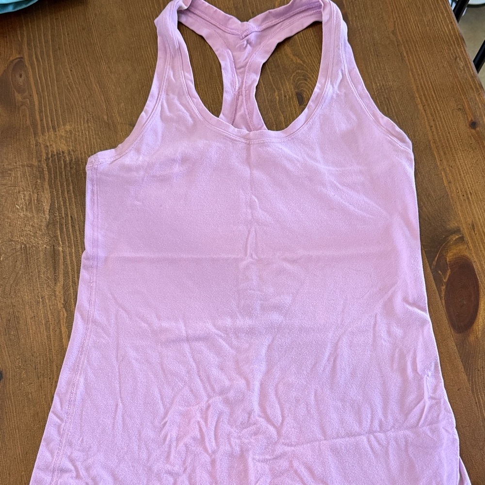 Lululemon tank